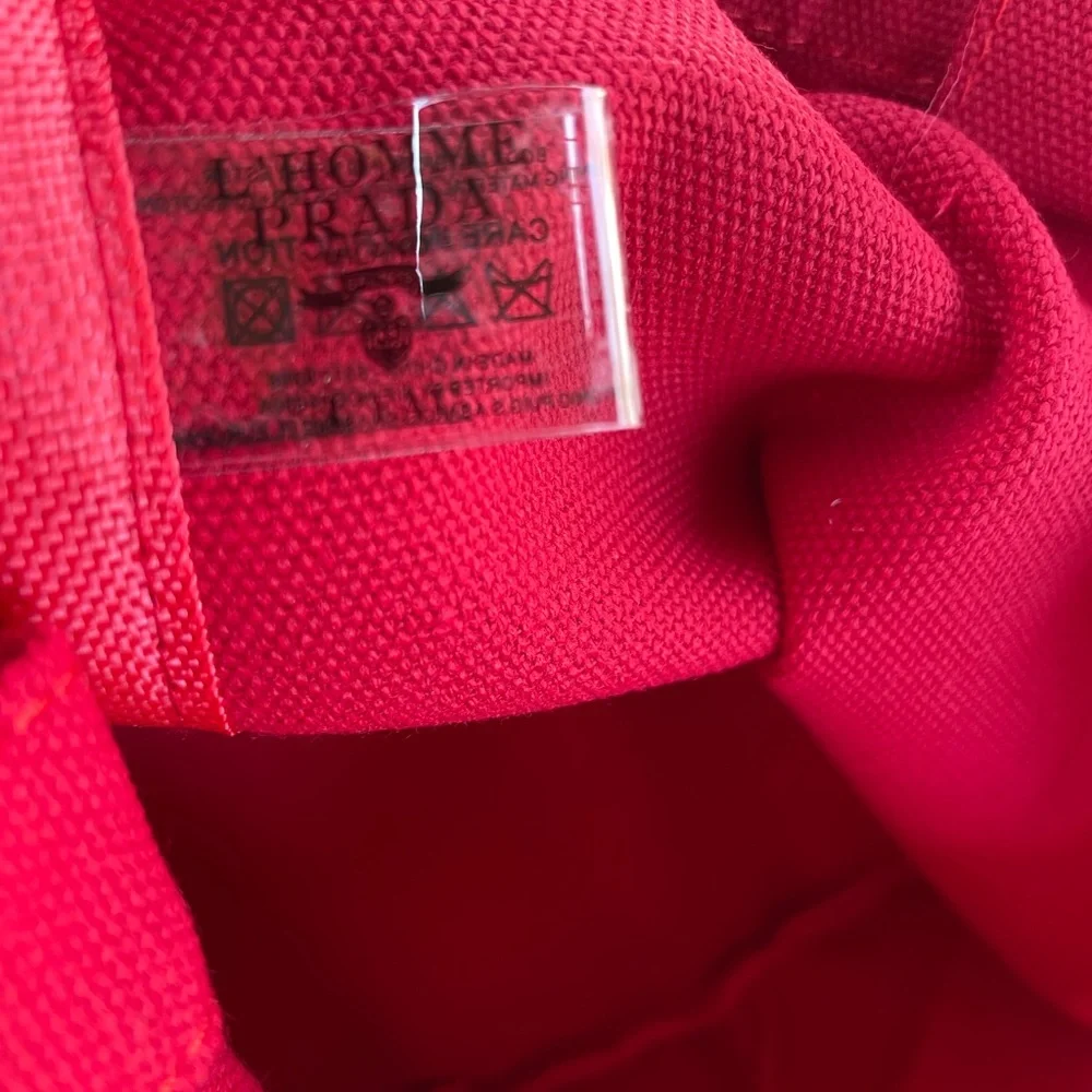 NEW in Bag Prada Red VIP Canvas Small Tote Bag 8” x 7” w/ 3” Shoulder Dr… - Picture 10 of 11